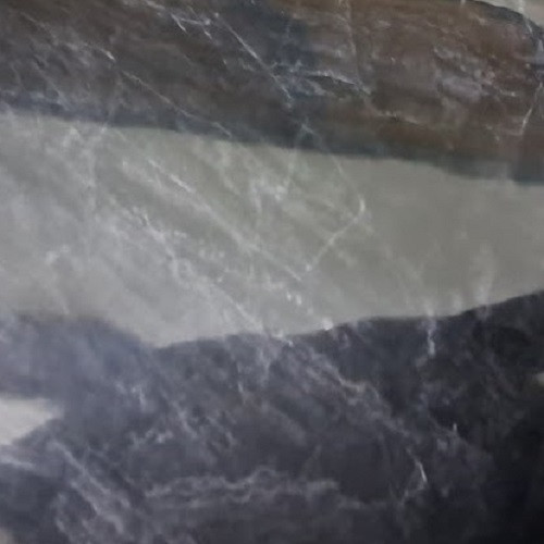 Fekete álom márványmintás öntapadós tapéta 122cm széles