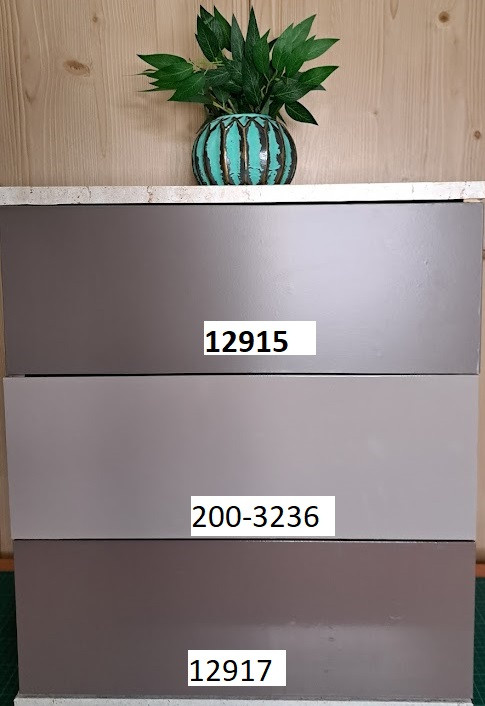 Fényes szürke öntapadós fólia Taupe 200-3236 Fényes szürke öntapadós fólia Taupe 200-3236